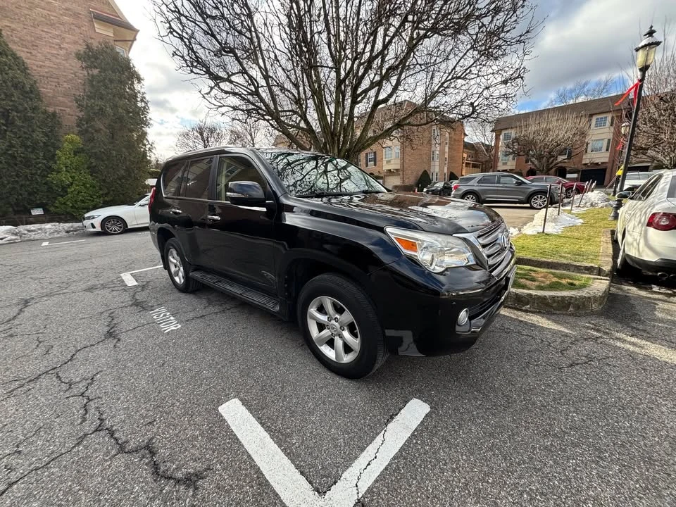 2011 Lexus GX 2nd Gen - Image 2 of 15