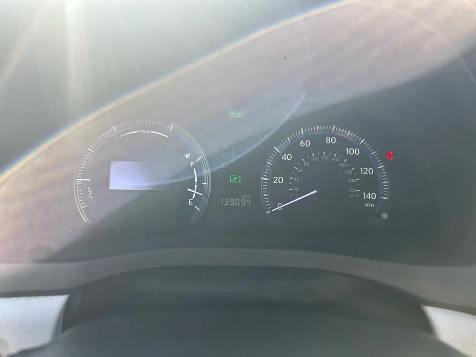 2011 Lexus HS - Image 15 of 20
