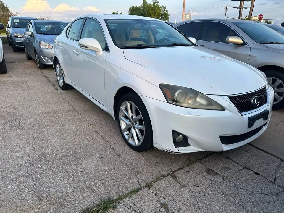 2011 Lexus IS 2nd Gen - Image 15 of 15