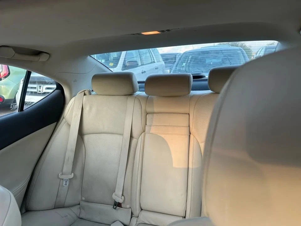 2011 Lexus IS 2nd Gen - Image 7 of 15