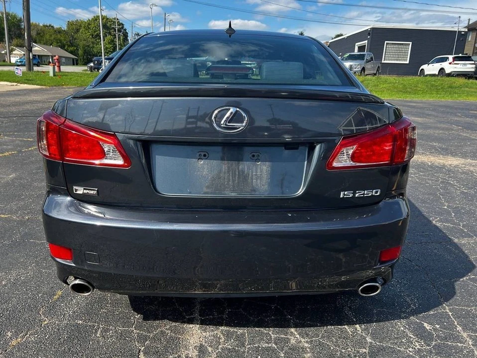 2011 Lexus IS 2nd Gen - Image 10 of 18