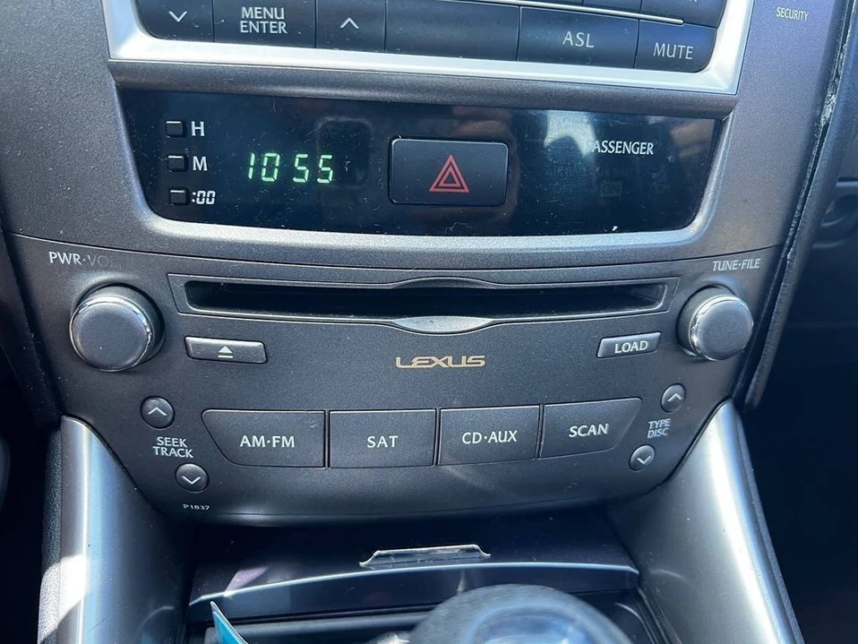 2011 Lexus IS 2nd Gen - Image 18 of 18