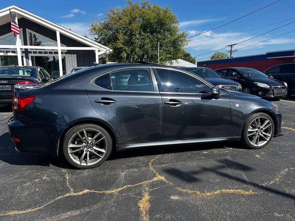 2011 Lexus IS 2nd Gen - Image 13 of 18