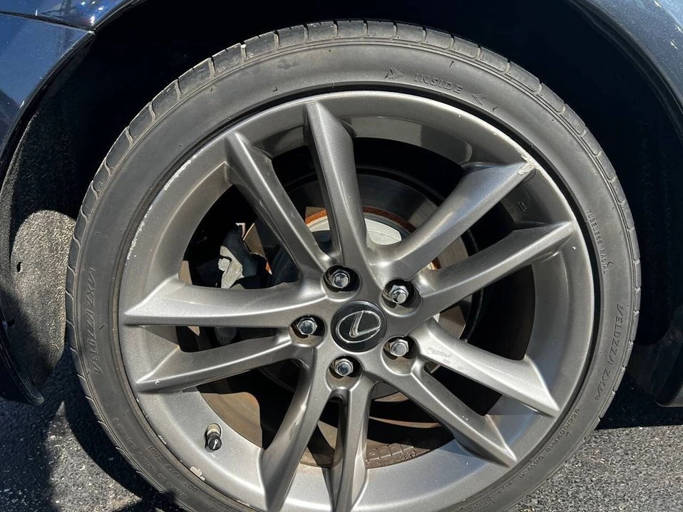 2011 Lexus IS 2nd Gen - Image 14 of 18