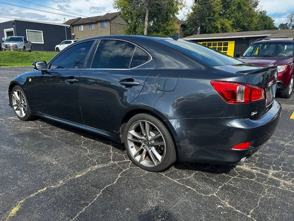 2011 Lexus IS 2nd Gen - Image 9 of 18