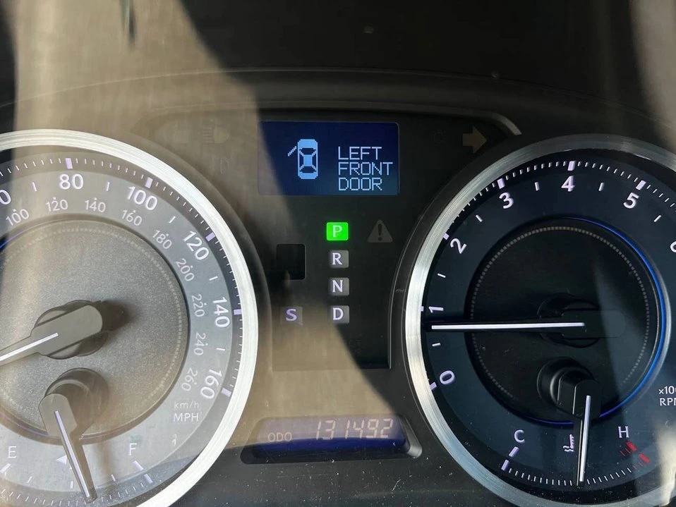 2011 Lexus IS 2nd Gen - Image 17 of 18