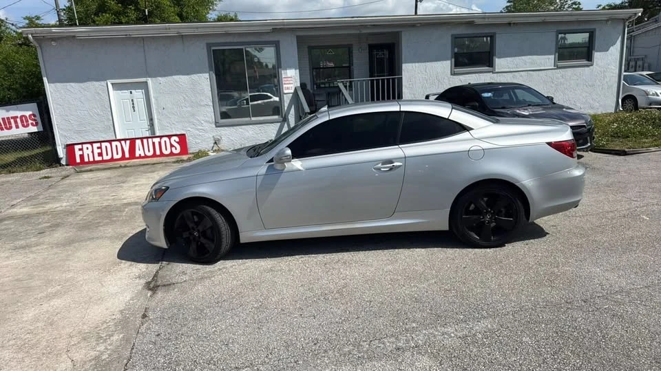 2011 Lexus IS 2nd Gen - Image 9 of 9
