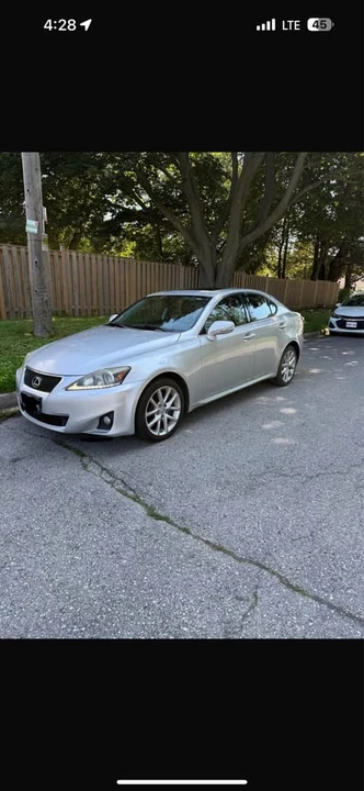2011 Lexus IS 2nd Gen - Image 9 of 12