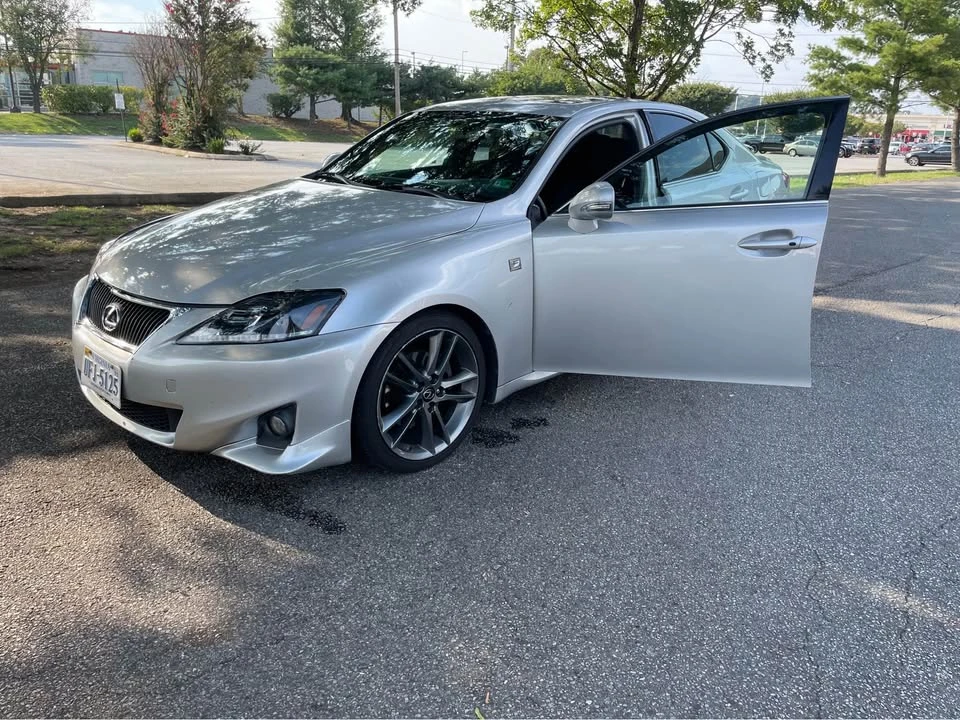 2011 Lexus IS 2nd Gen - Image 5 of 5