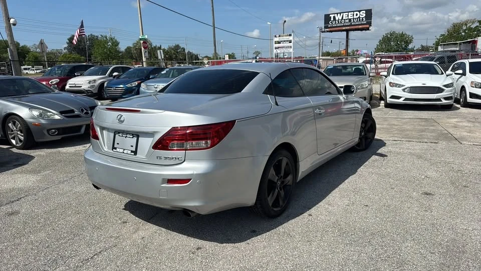 2011 Lexus IS 2nd Gen - Image 4 of 9