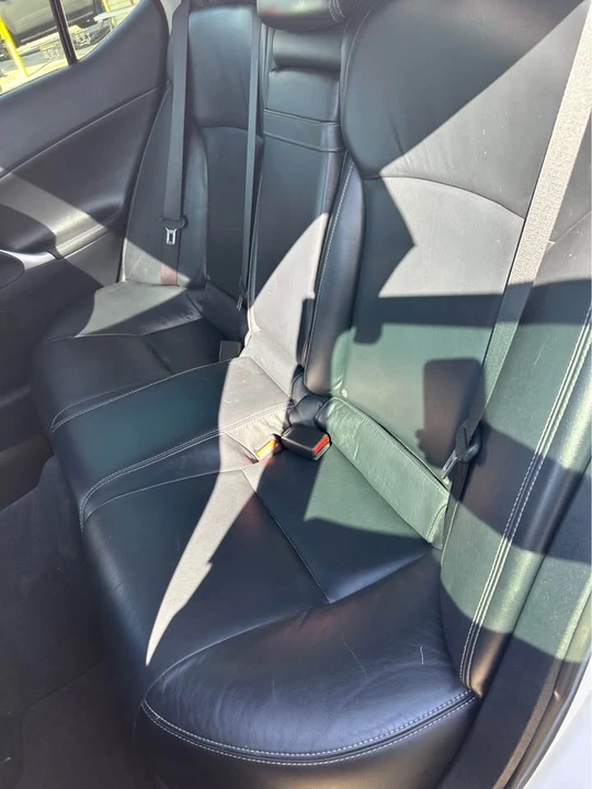 2011 Lexus IS 2nd Gen - Image 10 of 12