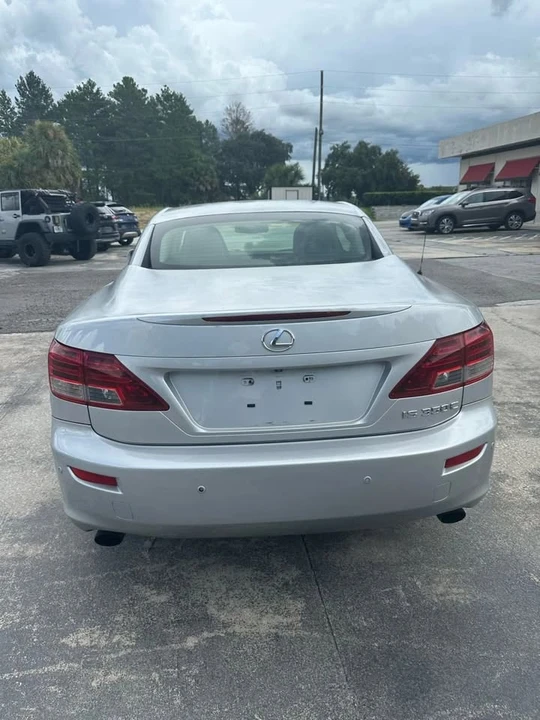 2011 Lexus IS 2nd Gen - Image 5 of 20