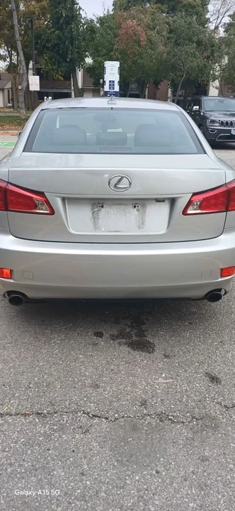 2011 Lexus IS 2nd Gen - Image 5 of 11