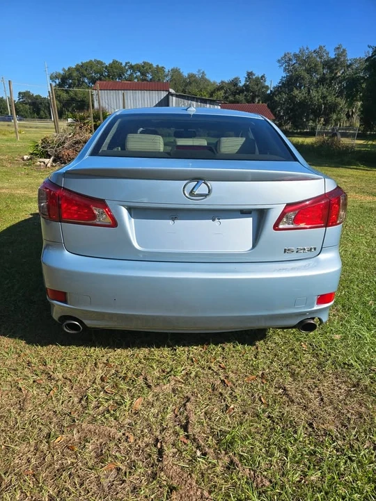 2011 Lexus IS 2nd Gen - Image 4 of 10