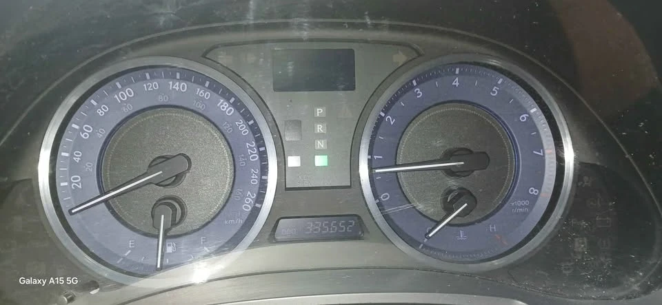 2011 Lexus IS 2nd Gen - Image 8 of 11