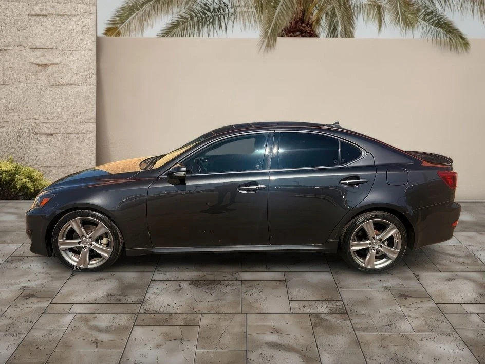 2011 Lexus IS 2nd Gen - Image 4 of 6