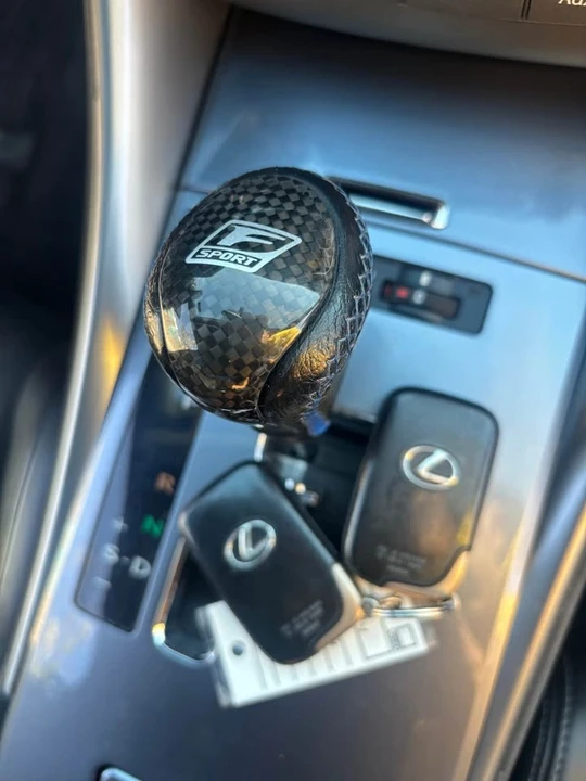 2011 Lexus IS 2nd Gen - Image 15 of 19