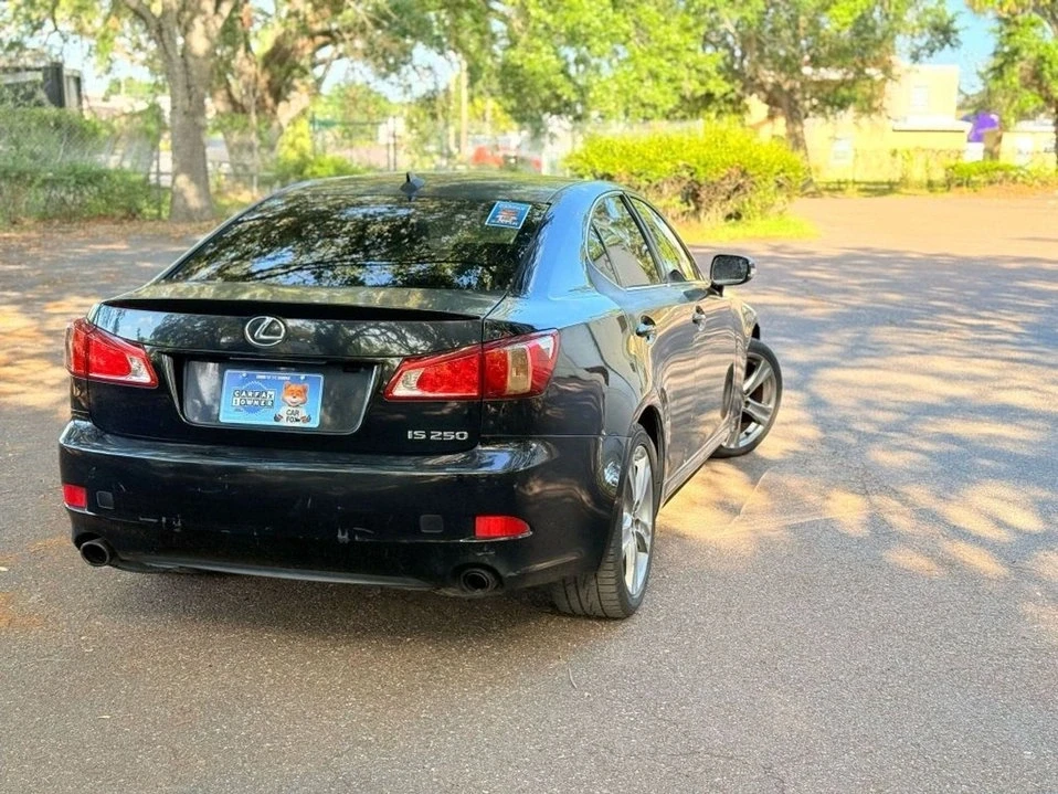2011 Lexus IS 2nd Gen - Image 5 of 15