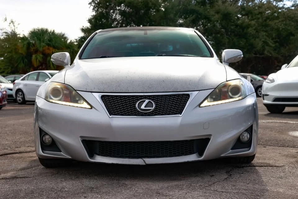 2011 Lexus IS 2nd Gen - Image 14 of 16