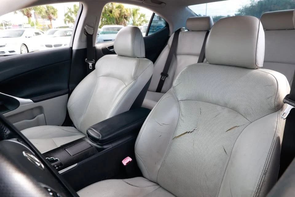 2011 Lexus IS 2nd Gen - Image 4 of 16