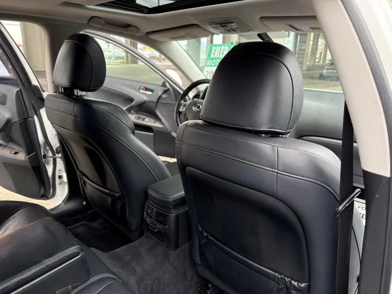 2011 Lexus IS 2nd Gen - Image 15 of 16