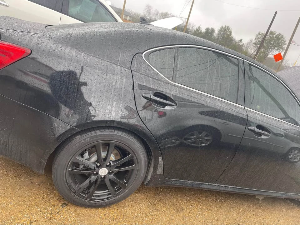 2011 Lexus IS 2nd Gen - Image 4 of 5
