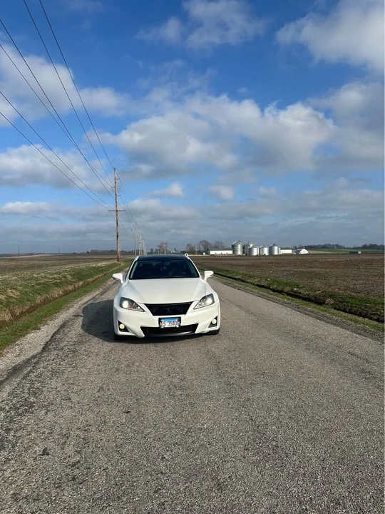2011 Lexus IS 2nd Gen - Image 2 of 12