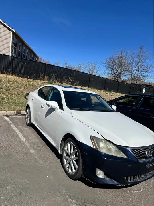 2011 Lexus IS 2nd Gen - Image 2 of 7