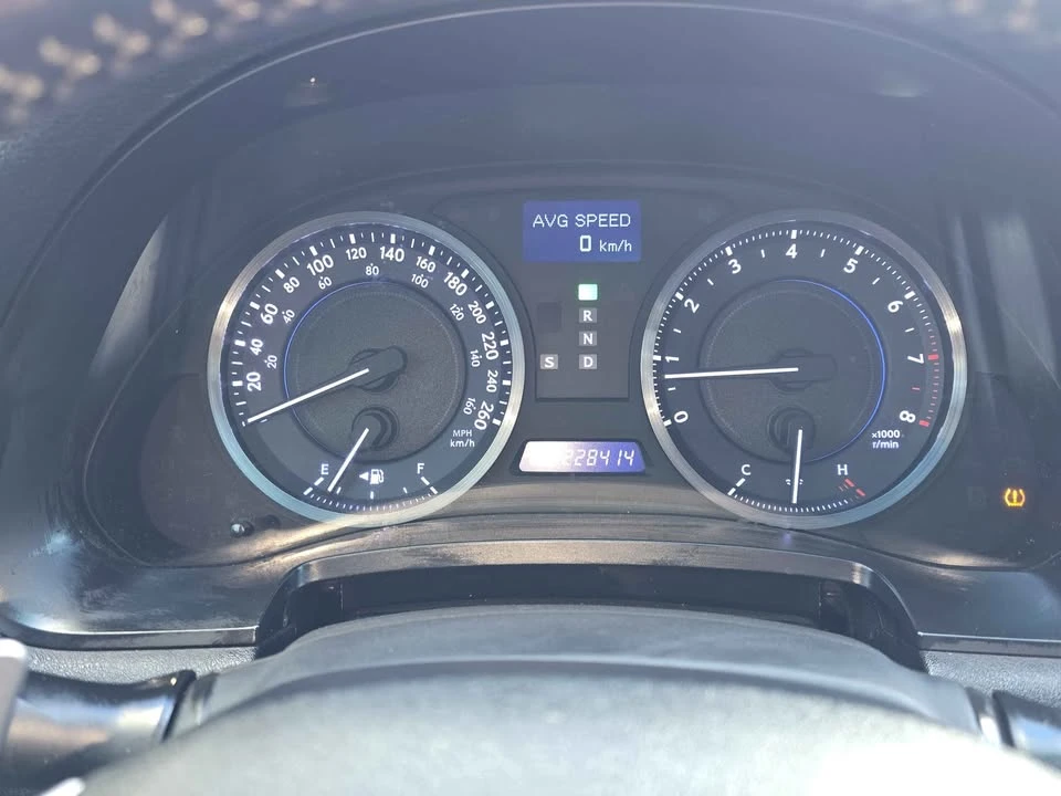 2011 Lexus IS 2nd Gen - Image 7 of 10