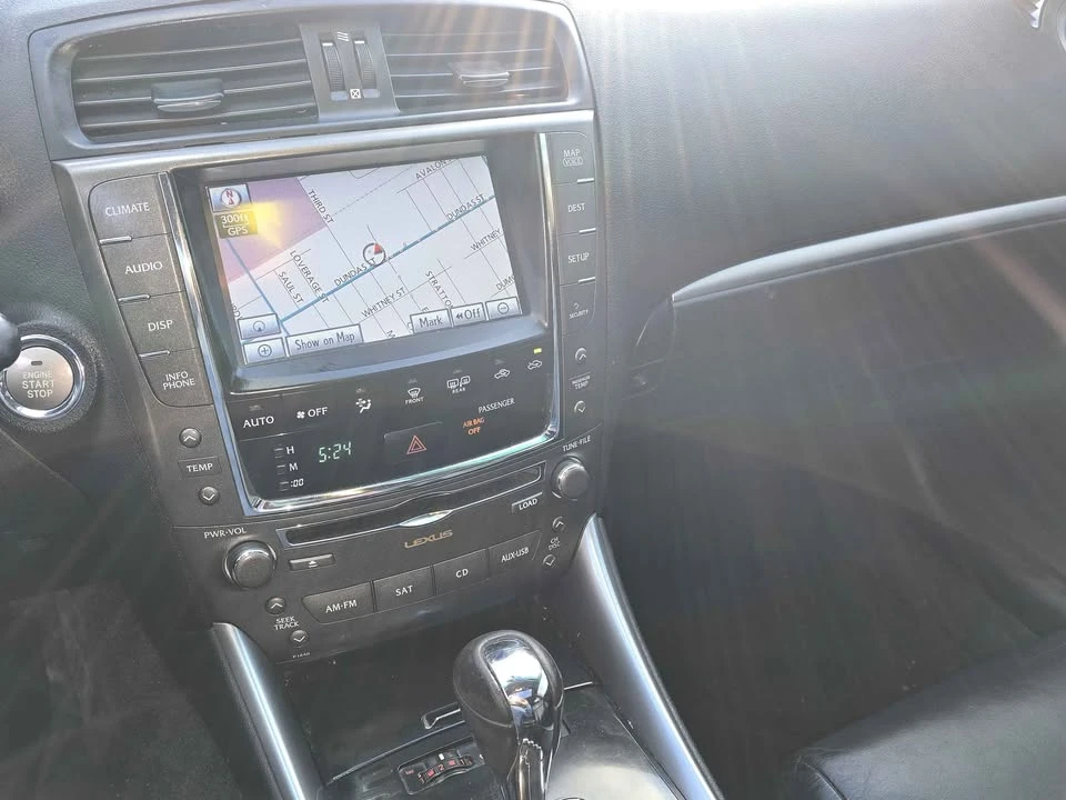 2011 Lexus IS 2nd Gen - Image 8 of 10