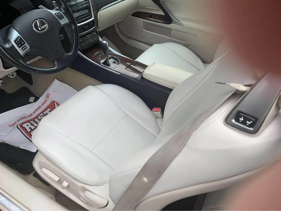 2011 Lexus IS 2nd Gen - Image 6 of 9