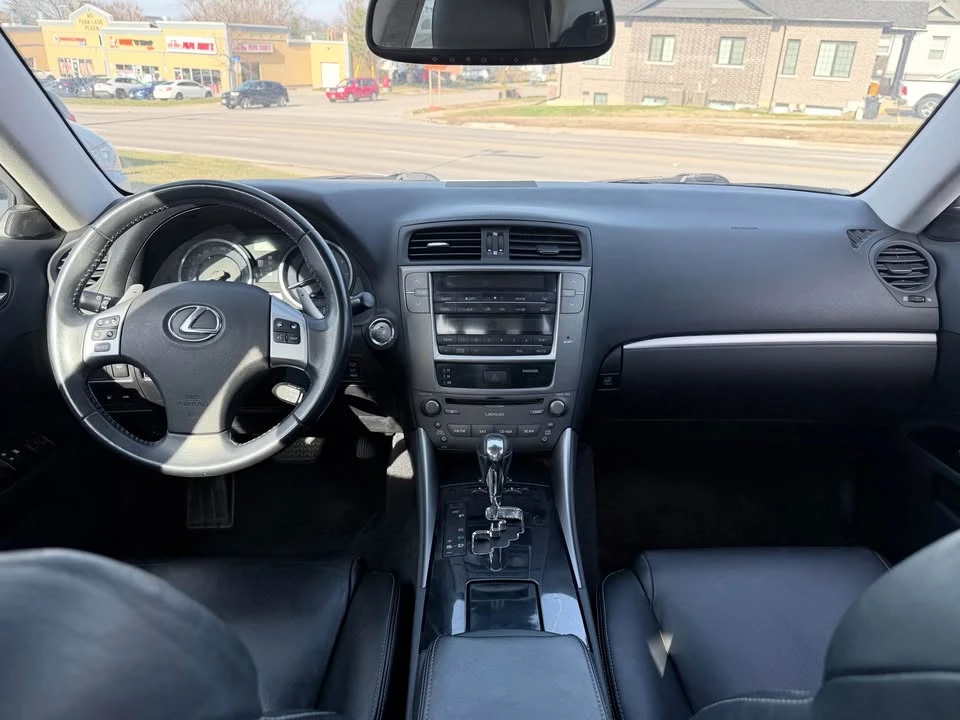 2011 Lexus IS 2nd Gen - Image 10 of 15