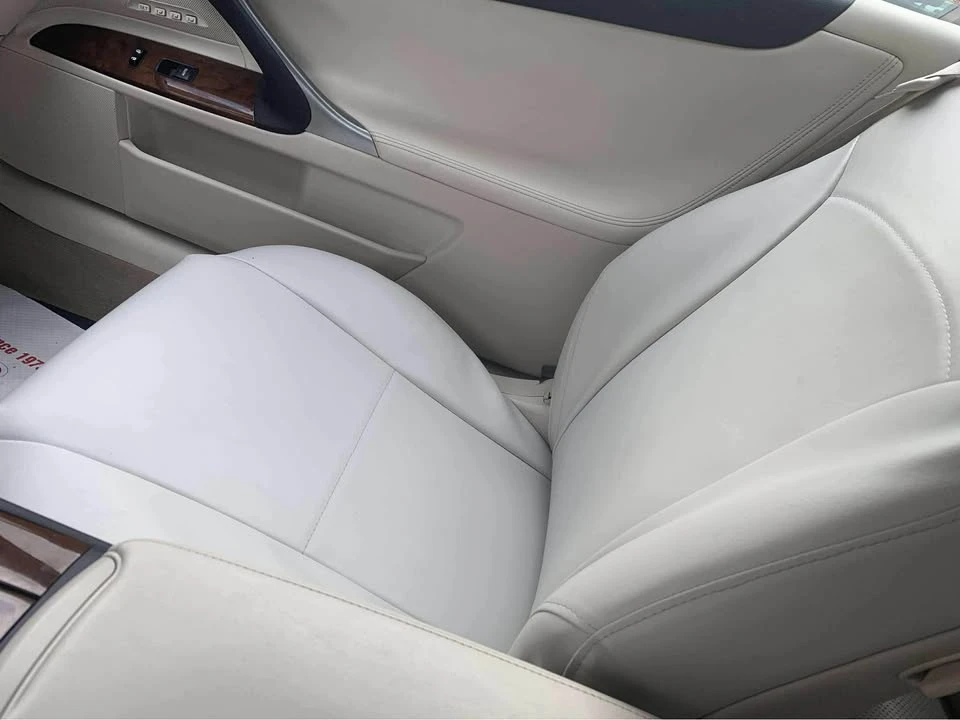 2011 Lexus IS 2nd Gen - Image 7 of 9