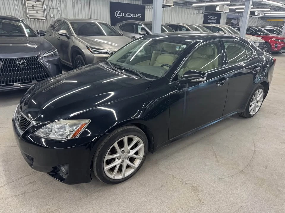 2011 Lexus IS 2nd Gen - Image 2 of 11