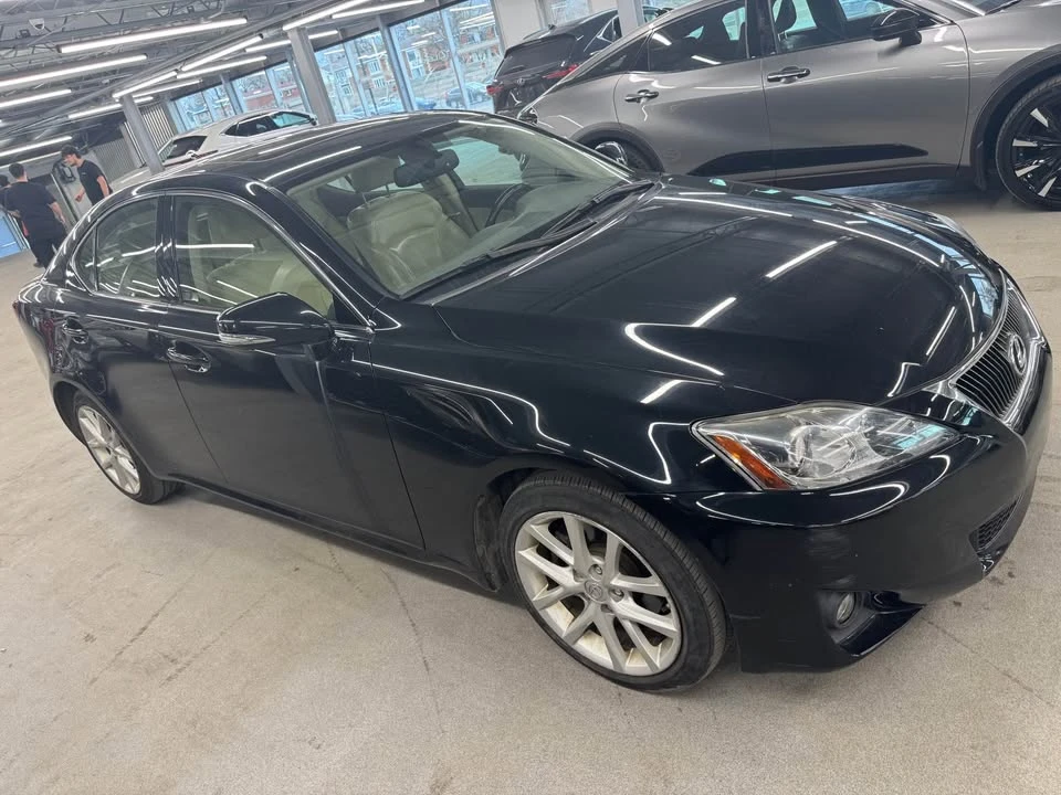2011 Lexus IS 2nd Gen - Image 8 of 11
