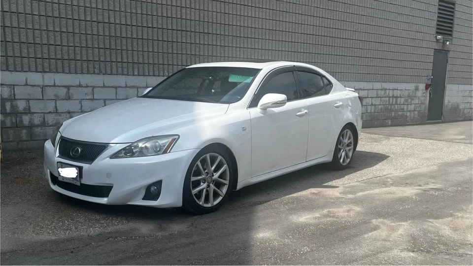2011 Lexus IS 2nd Gen - Image 2 of 8