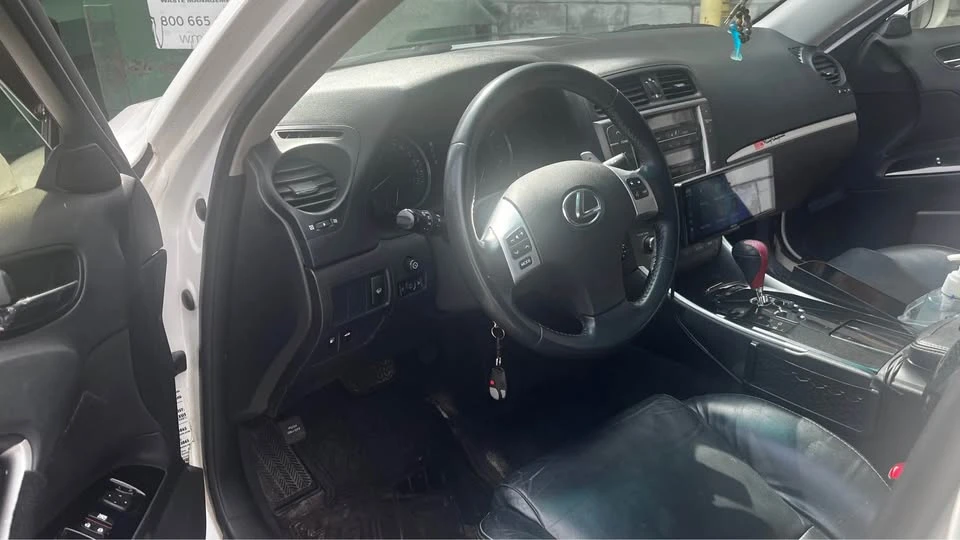 2011 Lexus IS 2nd Gen - Image 5 of 8