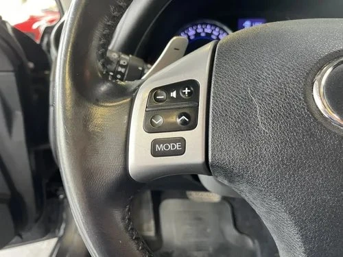 2011 Lexus IS 2nd Gen - Image 18 of 20