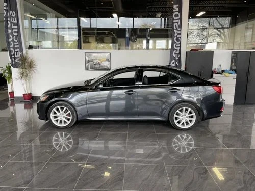 2011 Lexus IS 2nd Gen - Image 4 of 20