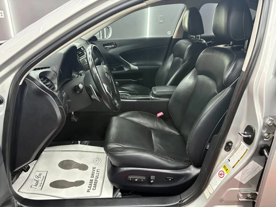 2011 Lexus IS 2nd Gen - Image 7 of 16