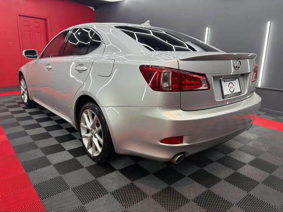 2011 Lexus IS 2nd Gen - Image 5 of 16