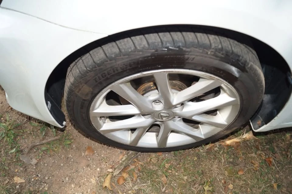 2011 Lexus IS 2nd Gen - Image 15 of 20