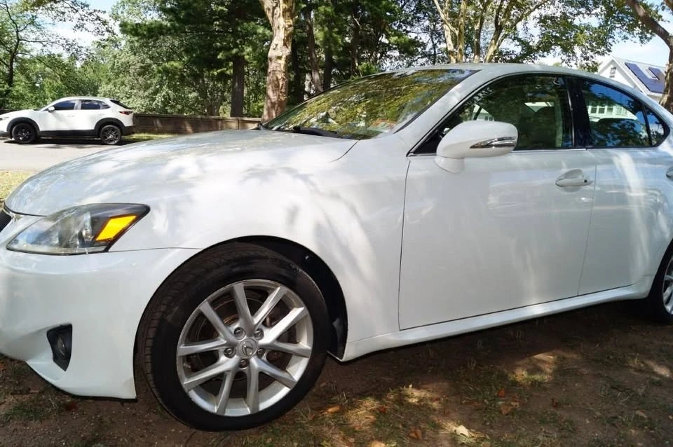 2011 Lexus IS 2nd Gen - Image 4 of 20