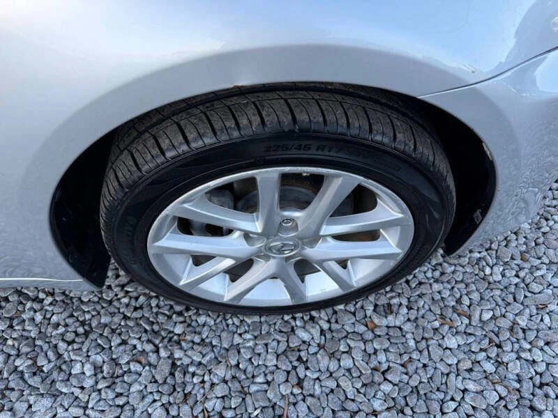 2011 Lexus IS 2nd Gen - Image 5 of 13
