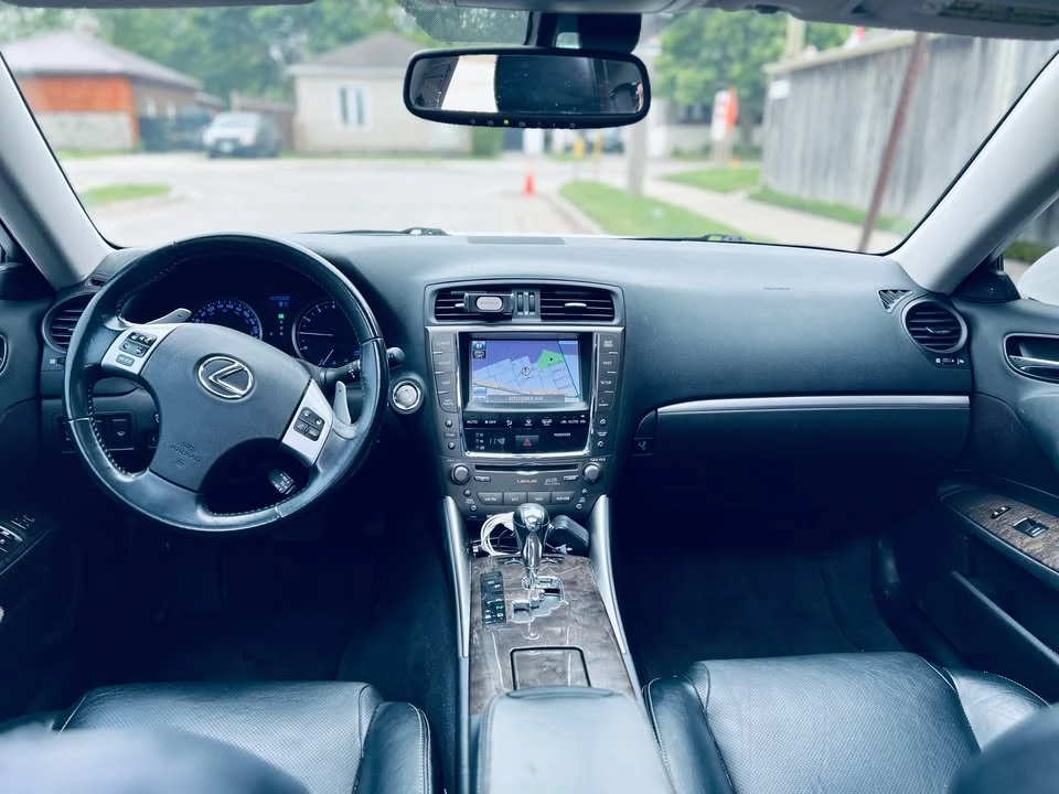 2011 Lexus IS 2nd Gen - Image 8 of 16