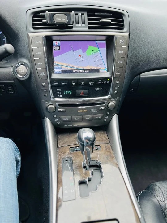 2011 Lexus IS 2nd Gen - Image 3 of 16