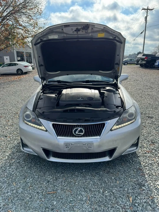 2011 Lexus IS 2nd Gen - Image 5 of 20