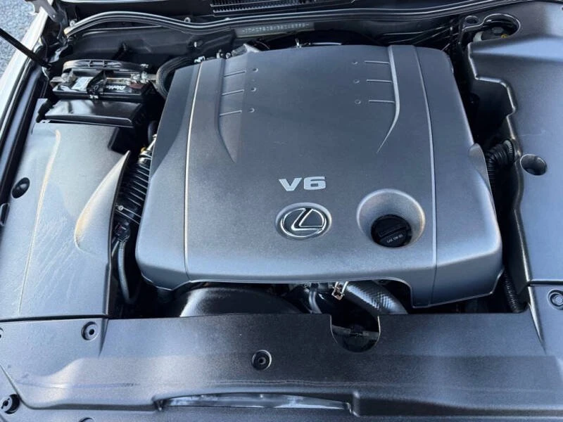 2011 Lexus IS 2nd Gen - Image 8 of 13