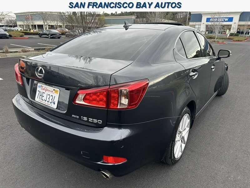 2011 Lexus IS 2nd Gen - Image 9 of 20
