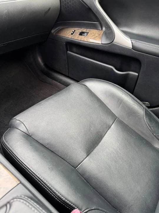 2011 Lexus IS 2nd Gen - Image 8 of 18